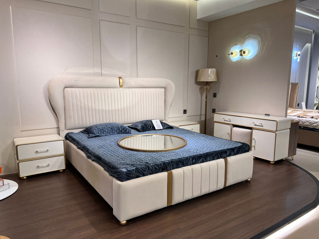 Classic Bed Set