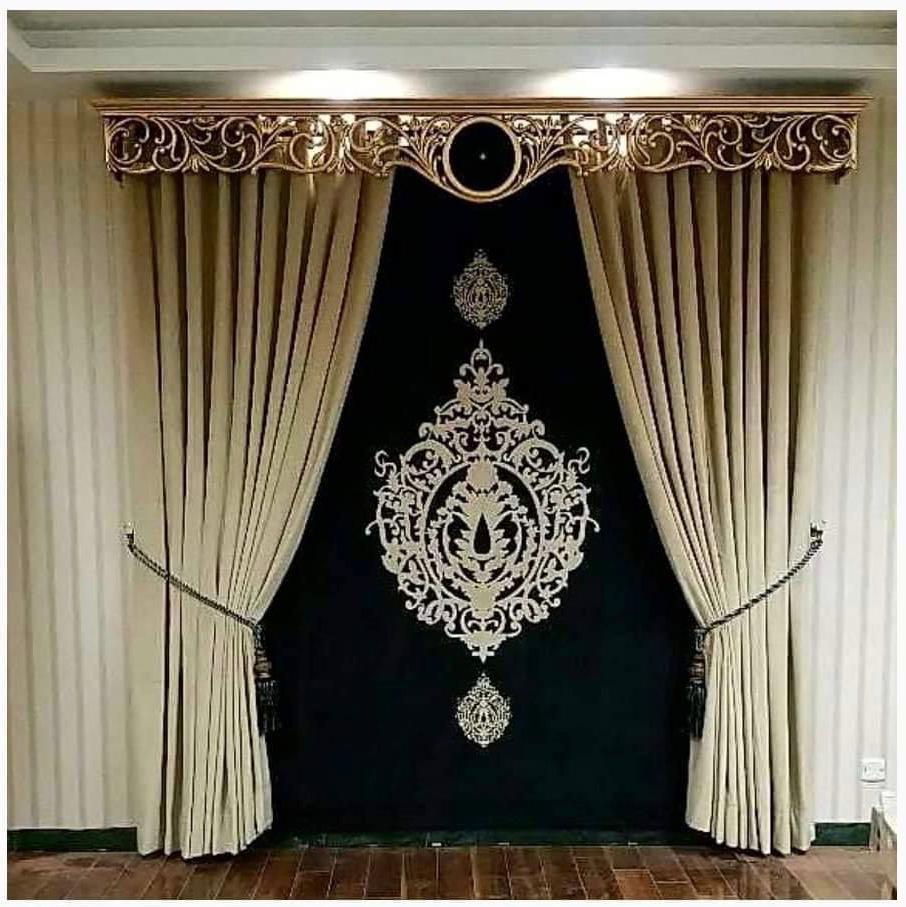 CURTAIN PALMETTE BOX DESIGN